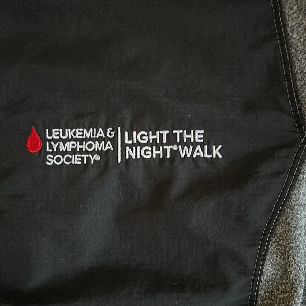North End “Light the Night Walk” Jacket Size M - Picture 3 of 6